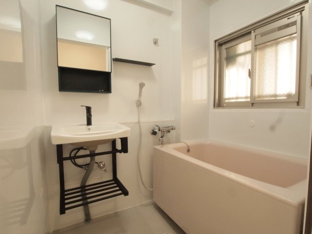 緑ヶ丘第四マンションの浴室|きれいなお風呂です