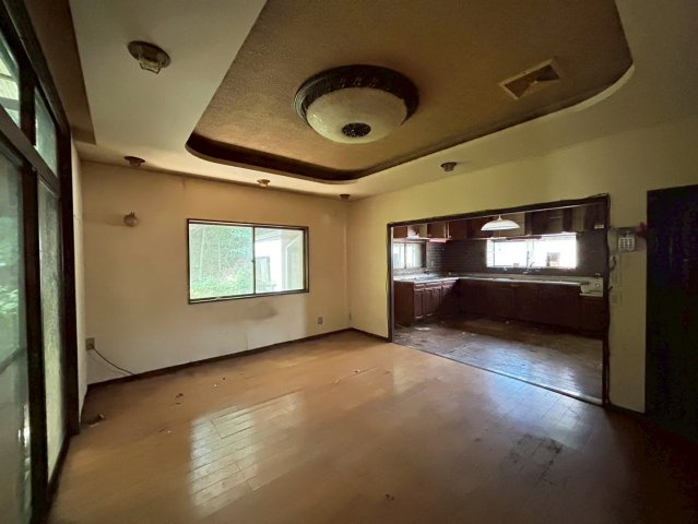 小倉南区志井4丁目　中古戸建の洋室|ゆったりした洋室です