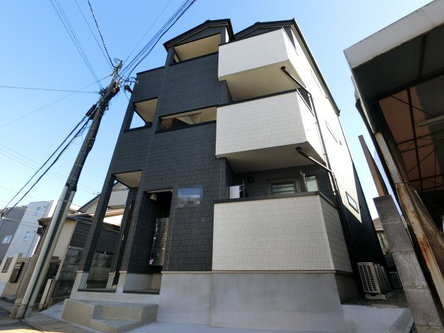 Ours Lavandeの外観