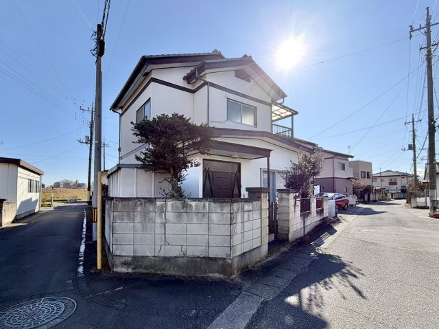 【中古戸建】高崎市下豊岡町1期の外観|■外観｜土日のご見学はもちろん、平日・夜間のご案内も大歓迎です♪「今から見たい」や「仕事終わりに見たい」にもご対応できますのでお気軽にお問い合わせください♪