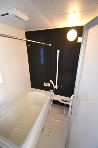 Cradlegarden　 常陸大宮市姥賀町　第3　1の浴室|ゆったりした1坪タイプシステムバスです。追い焚き機能付きで生活時間の違うご家族にもとても便利です！