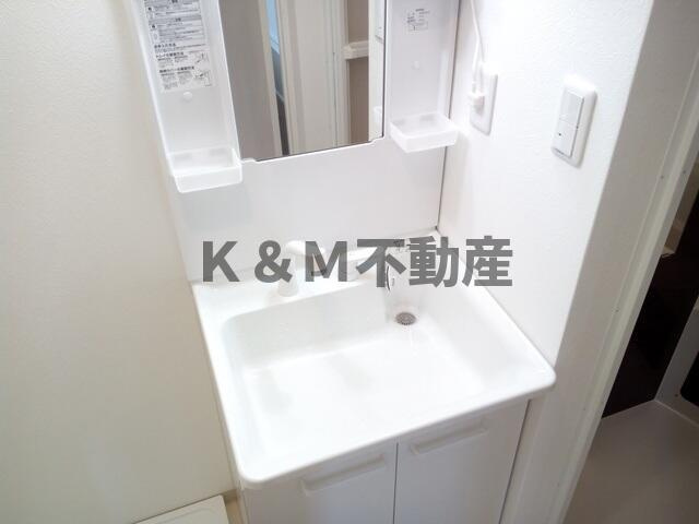 ＣＢ柏ＫＡＪＩＮの洗面所|忙しい朝には欠かせない洗面所です