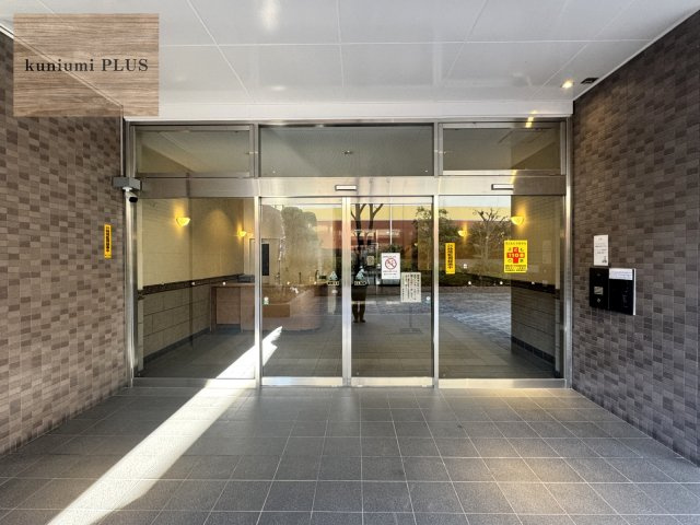 レックスコート都島のエントランス