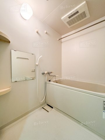 久留米市東櫛原町の賃貸マンションの浴室|綺麗なお風呂です♪