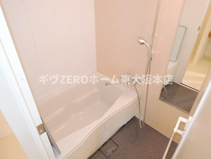 アーバンスタイル心斎橋の浴室