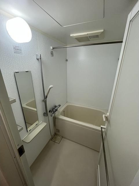 フォレシティ蔵前の浴室