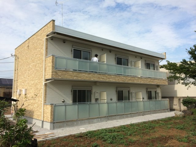 さいたま市中央区新中里２丁目のアパート