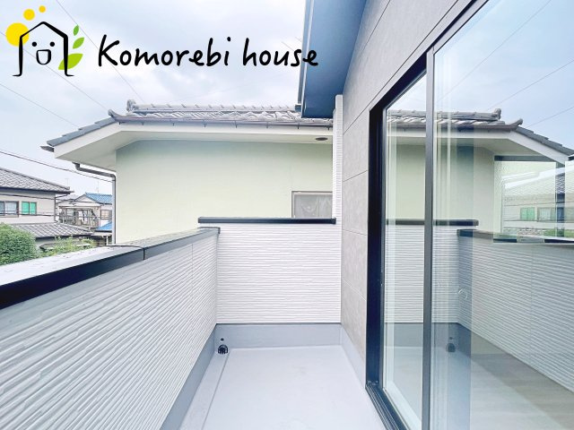 上尾市東町　5期　新築一戸建て　リガーレ　01のバルコニー|撮影：'26/07/06