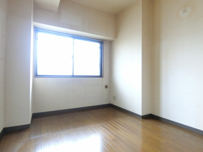 【洋室】 | ヴェルドミール泉大津