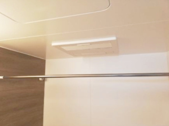 【設備】 | アベンシス | 浴室乾燥機