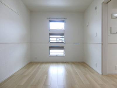 【内装】 | モスト