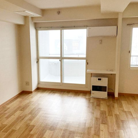 ハウスオブリザ北23条の居間・リビング