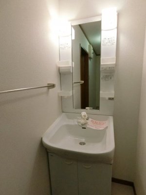 【独立洗面台】 | プレアーカソニー北館