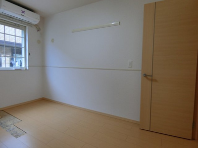 【洋室】 | プリムローズ