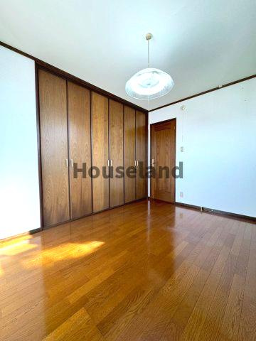 岩出市岡田戸建の洋室