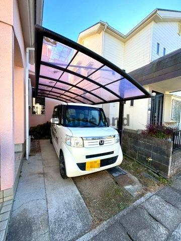 岩出市岡田戸建の駐車場