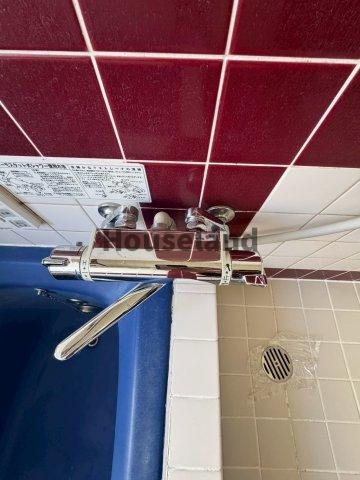 岩出市岡田戸建の浴室