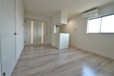 【居間・リビング】 | ma cherie R箱崎1(マシェリーアール箱崎1) | 同シリーズの写真です