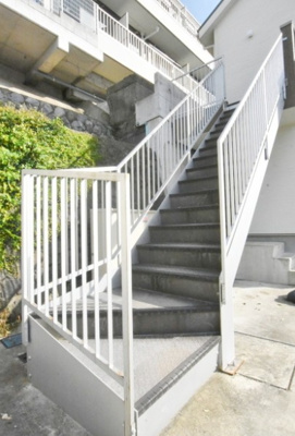 【エントランス】 | エルム山手