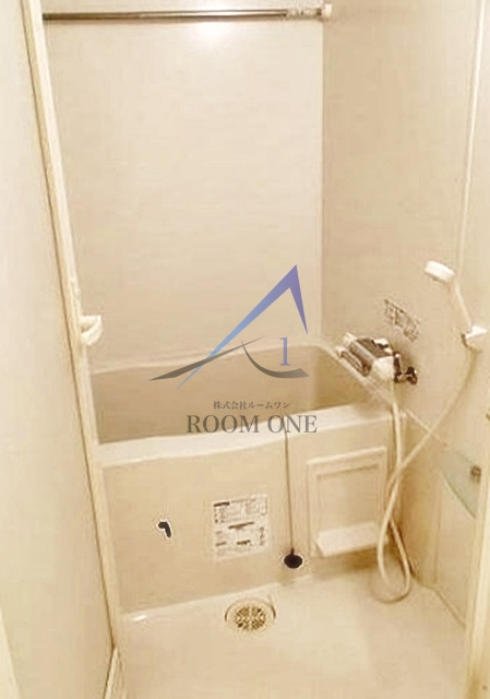 エルヴィエント・アース池袋の浴室|お風呂です。