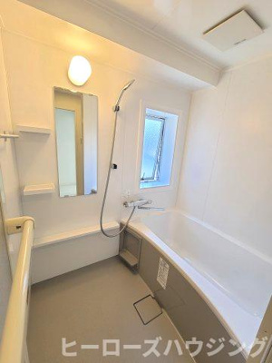 【浴室】 | COZY桜の町 | ※同タイプの写真となり、実際のお部屋とは異なる場合があります