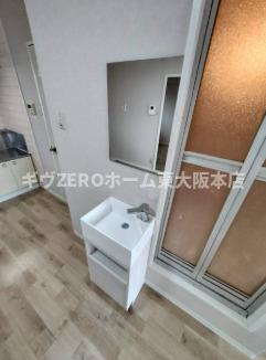 リアライズ玉出の洗面所