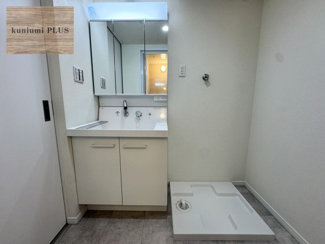 リバーサイドともぶち第1住宅第27号棟の洗面所