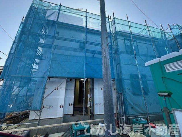 茅ヶ崎市東海岸北2丁目　新築戸建　全３棟の外観|1月30日撮影　建築中　現地外観