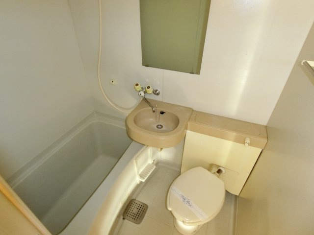 シャローム東中野 の浴室