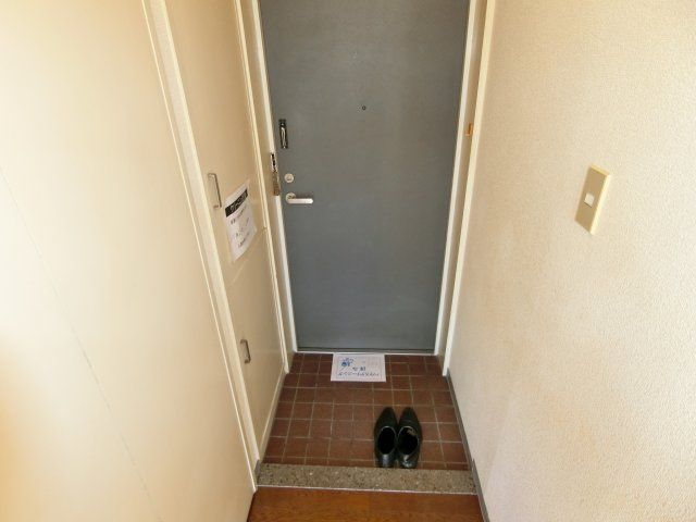 シャローム東中野 の玄関