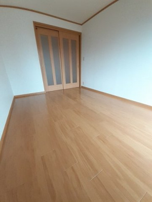 【居間・リビング】 | サンライズヴィラＡ