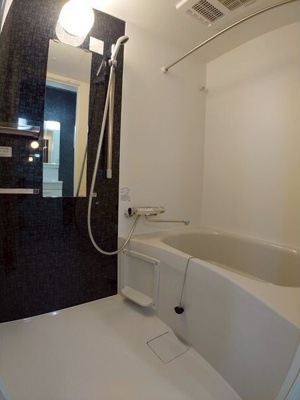 【浴室】 | あんしん+VieM菩提町08-1023(ガレージハウス)