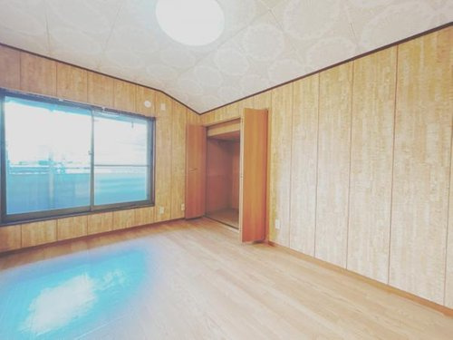 売中古戸建　富士宮市山本の洋室