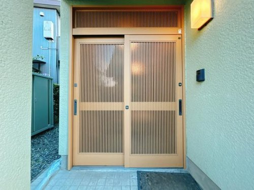 売中古戸建　富士宮市山本の玄関