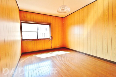 【居間・リビング】 | ニュー大原住宅 | 居間です