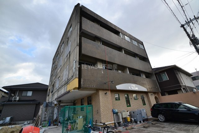 尾山ビル