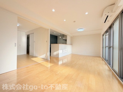 【居間・リビング】 | Mプラザ明石弐番館