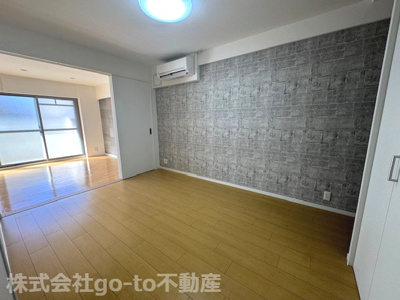 【洋室】 | Mプラザ明石弐番館 | 6.5帖洋室