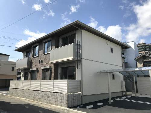 シャーメゾン イオ