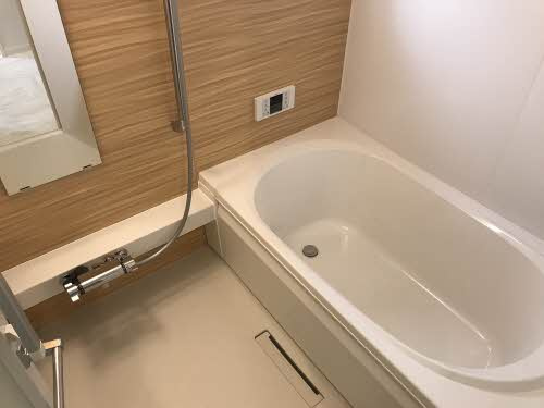 シャーメゾン イオの浴室