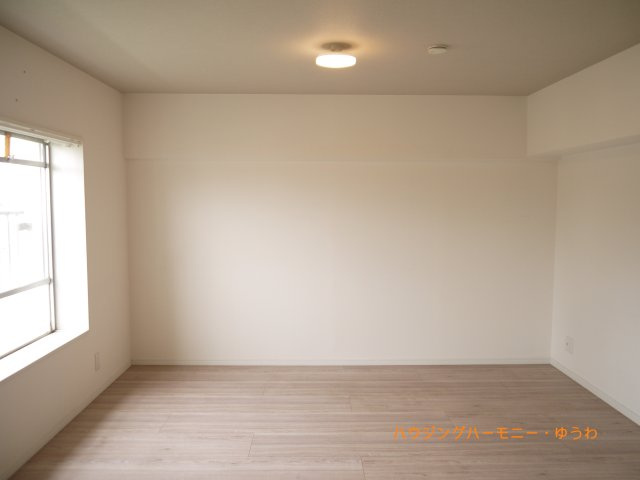 【洋室】 | 若木住宅３号棟 | 贅沢といえるほどの豊かな居住性と、プライドを満たすクオリティが見事に調和した住空間。