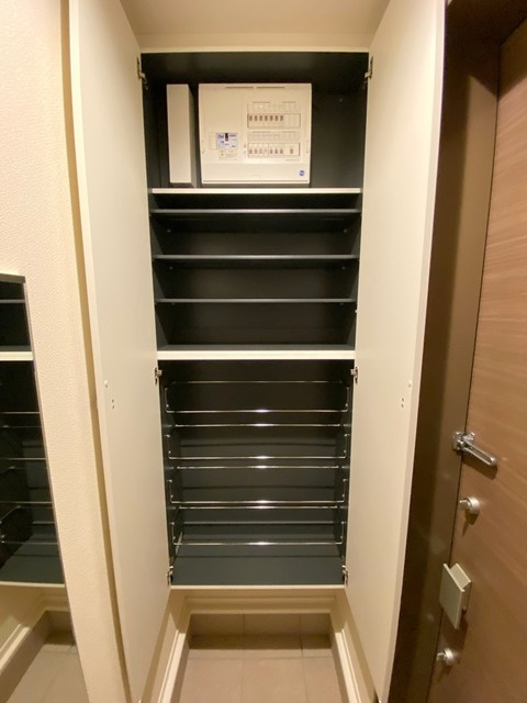 グランソレーユの玄関