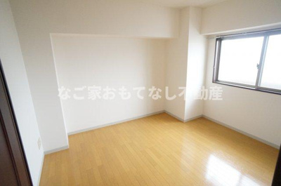 【寝室】 | スペースヤマト | ※写真は別号室