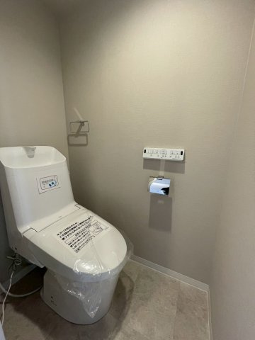 ◆２０２５年１１月リフォーム完了◆京阪本線「中書島」駅まで徒歩５分◆南向き３ＬＤＫ◆藤和伏見コープのトイレ|トイレ