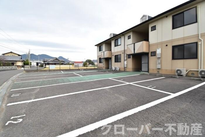 マ・メゾンの駐車場|駐車場