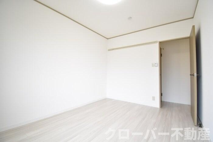 マ・メゾンの洋室|洋室６帖