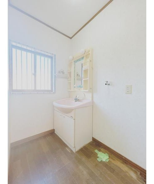 売中古戸建　富士宮市安居山の独立洗面台