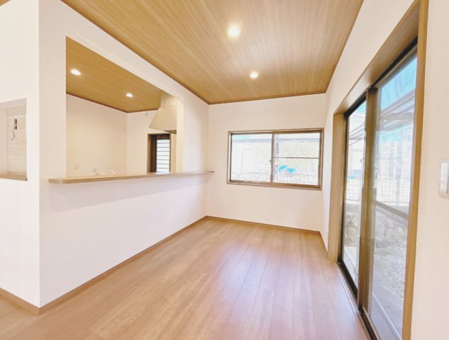 売中古戸建　富士宮市安居山の居間・リビング