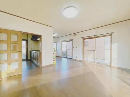 売中古戸建　富士宮市安居山の居間・リビング