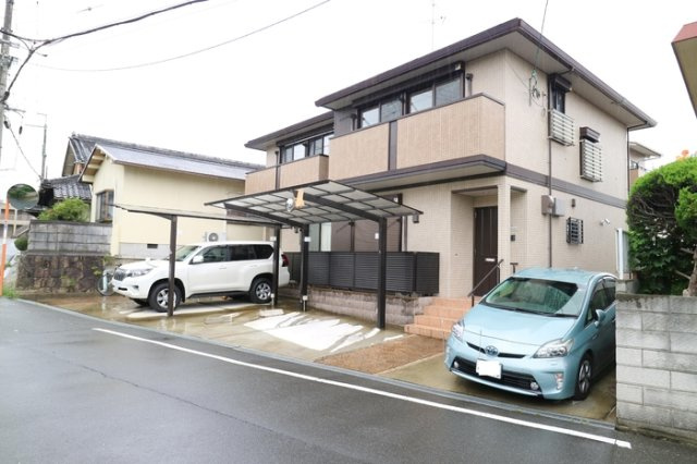 小倉町車庫付メゾネット